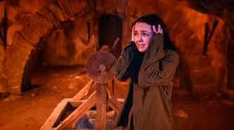 bright-from-s3e8-julie-hannah-cheramy-dungeon-cropped