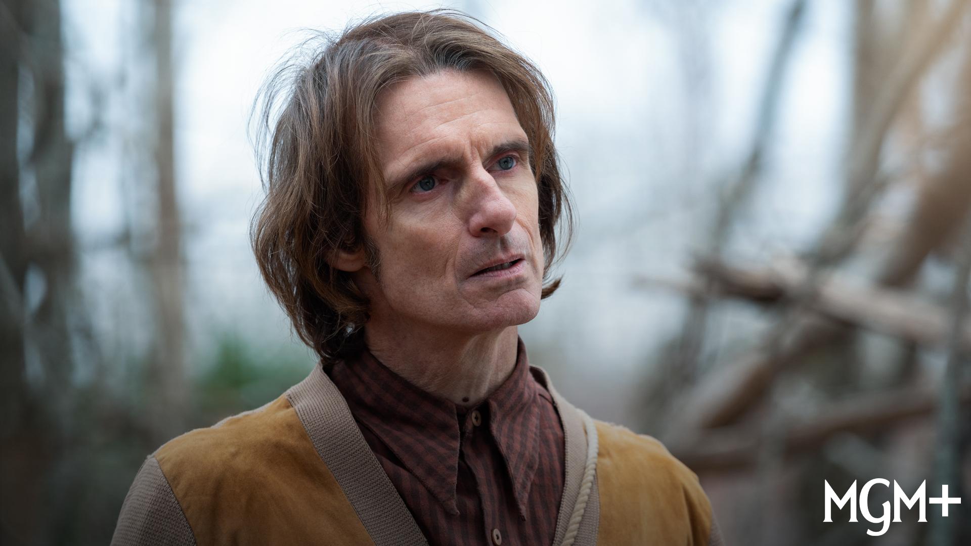 اسکات مککورد، بازیگر نقش ویکتور در سریال From