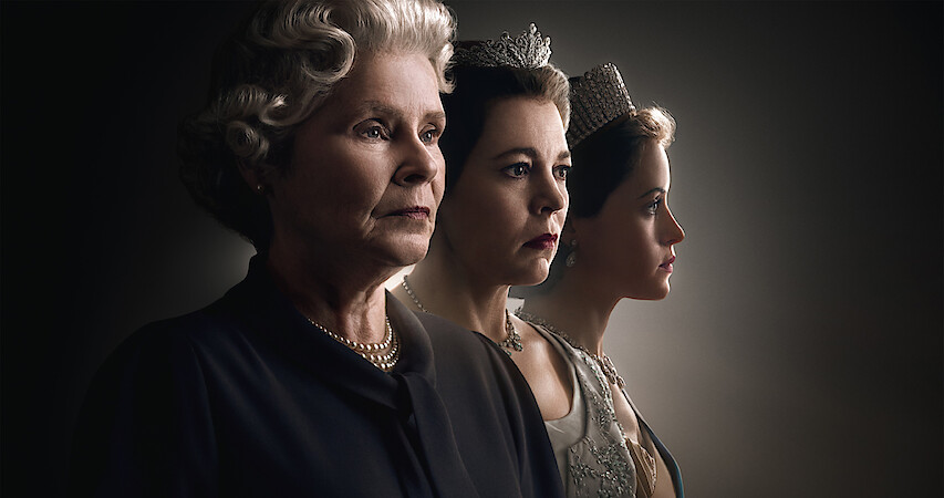 پوستر رسمی سریال تاج (The Crown) با تصویری از بازیگر نقش ملکه الیزابت دوم